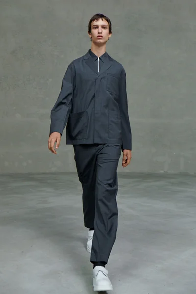 Look 28